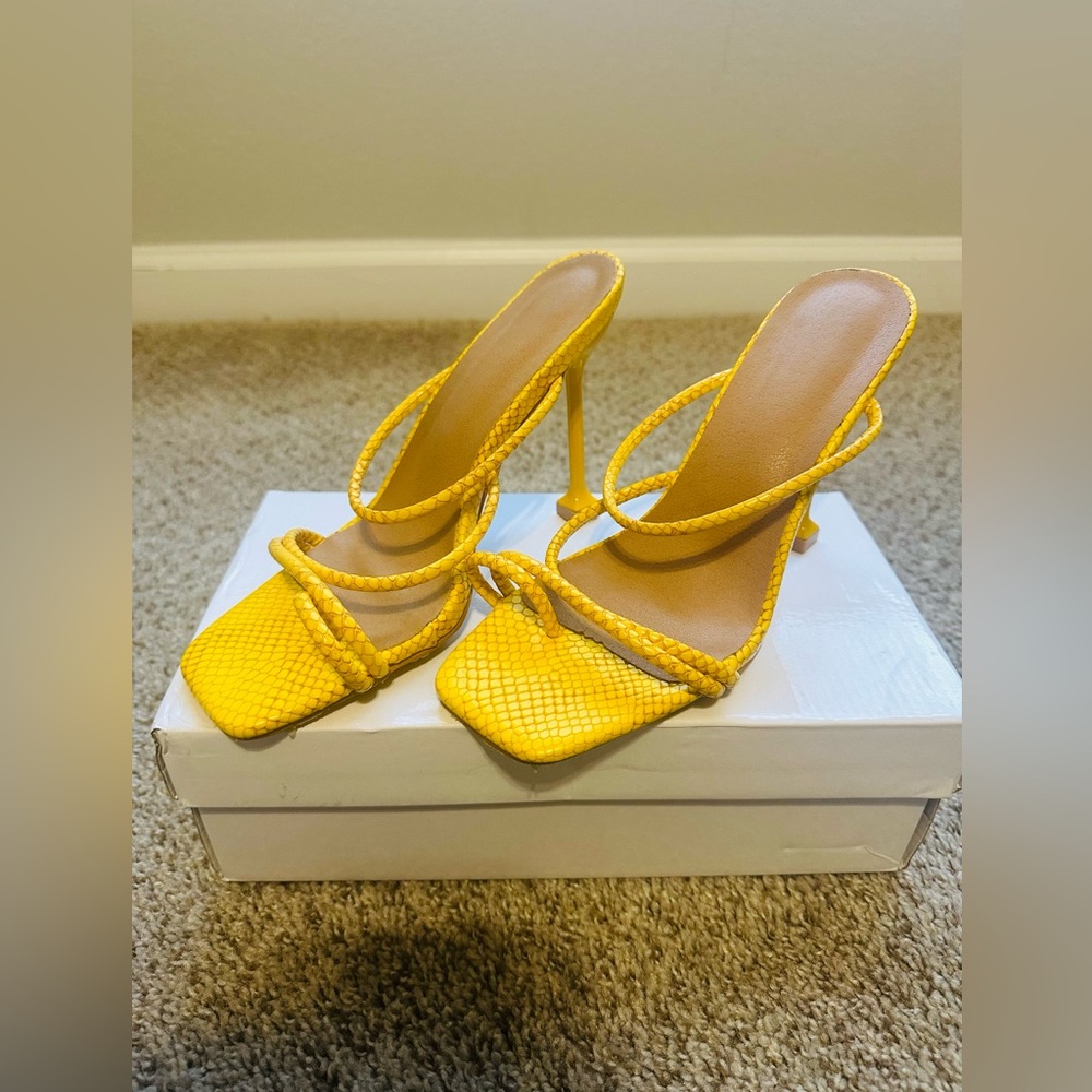 Yellow Strappy Women's Sandals - Picture 2 of 5